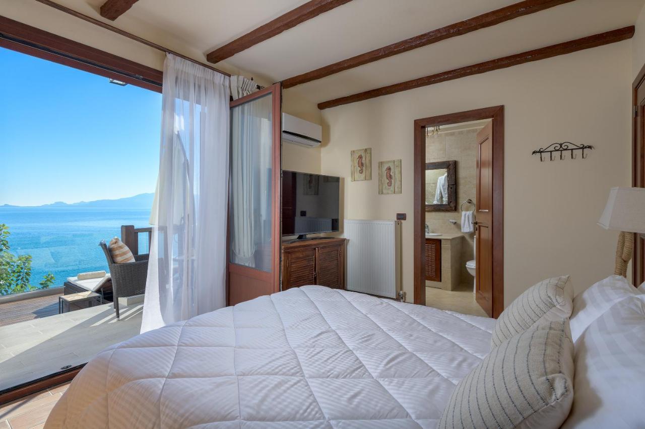 Paradise Villa Charaki